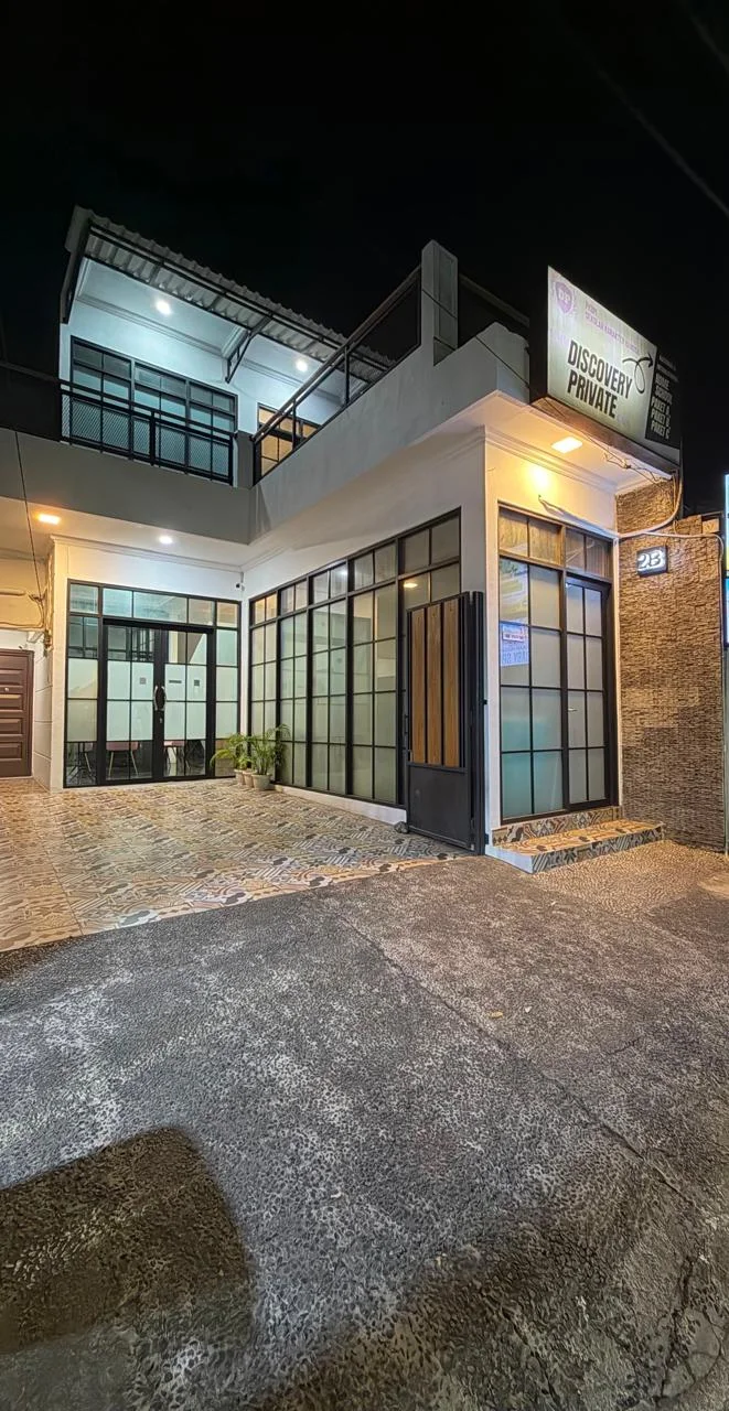 Discovery Private Pearson Edexcel Centre in Ciracas East Jakarta